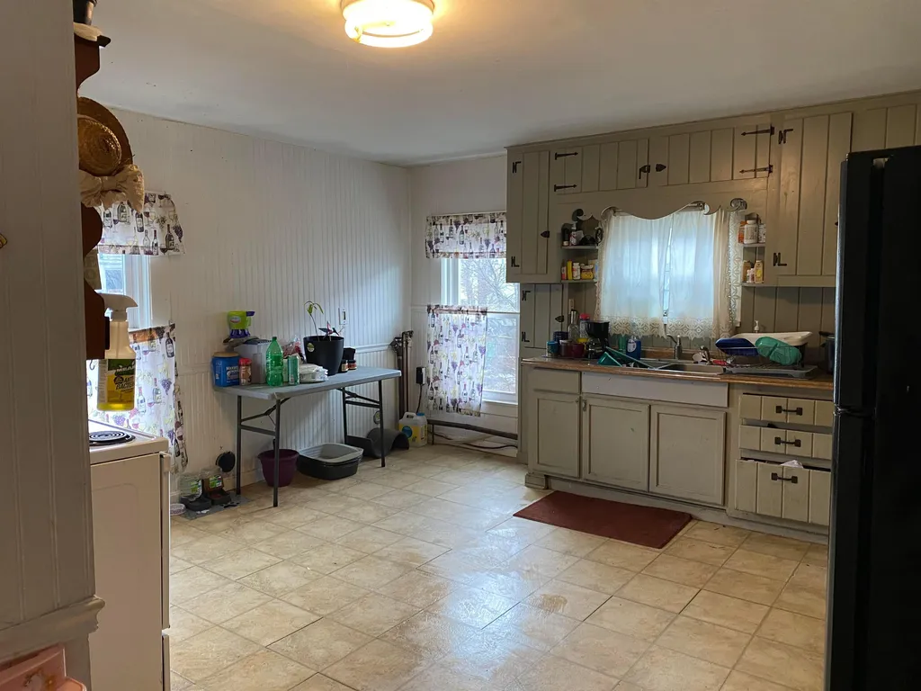 14 Trinity Street Claremont NH 03743