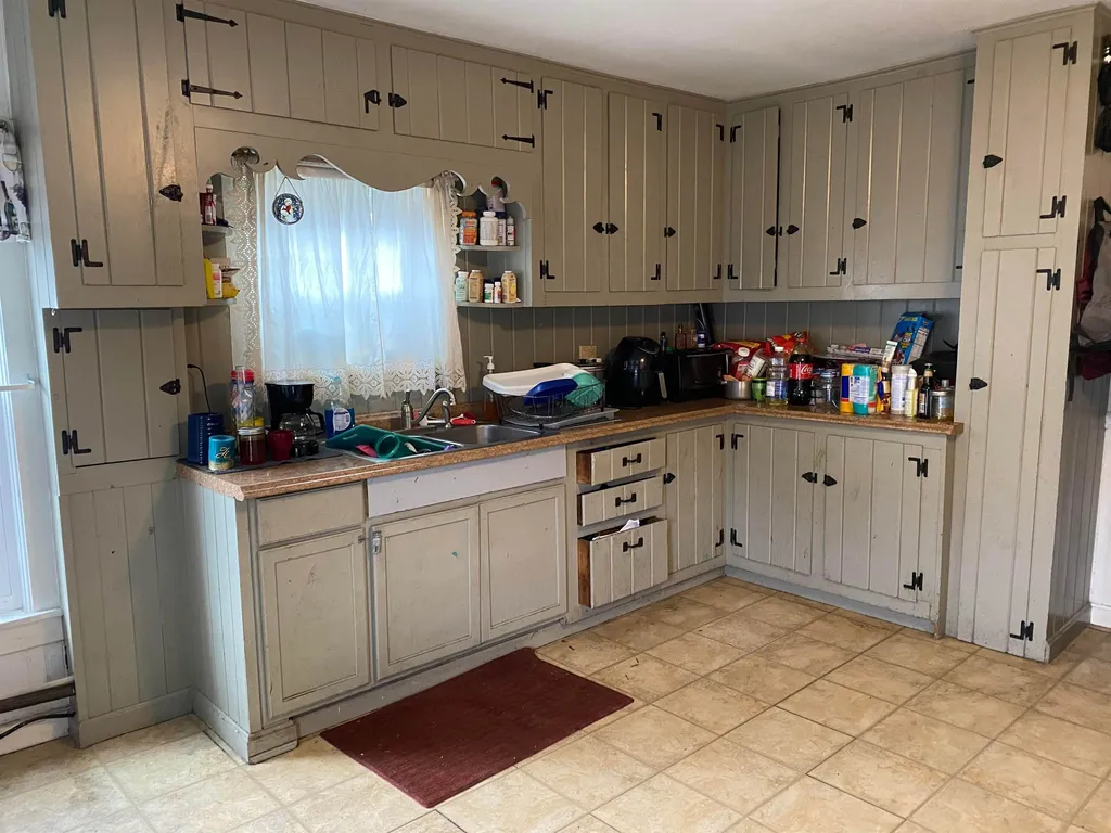 14 Trinity Street Claremont NH 03743