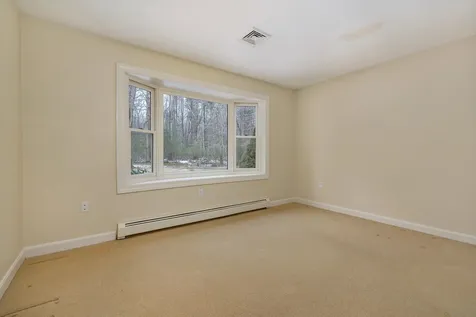 13 Rockrimmon Road North Hampton NH 03862