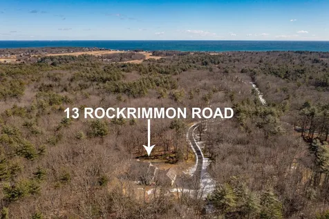 13 Rockrimmon Road North Hampton NH 03862