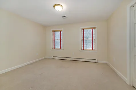 13 Rockrimmon Road North Hampton NH 03862