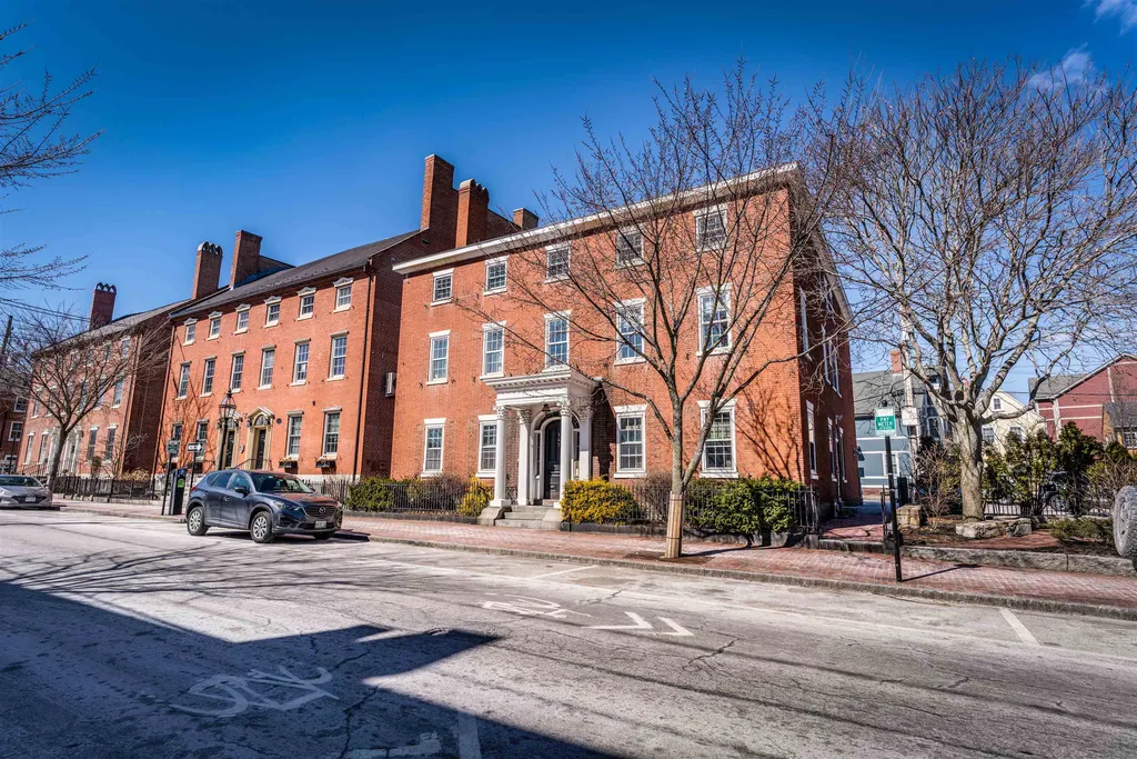 147 State Street Portsmouth NH 03801