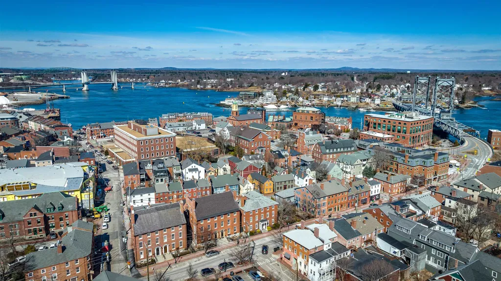 147 State Street Portsmouth NH 03801