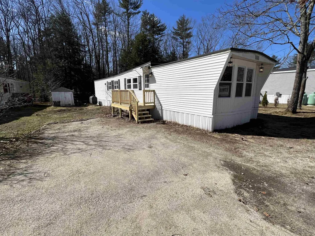 1 Monroe Avenue Allenstown NH 03275
