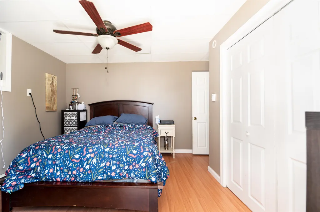 4 & 6 Vassar Drive Pelham NH 03076