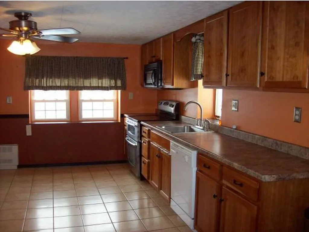 196 Cates Hill Road Berlin NH 03570
