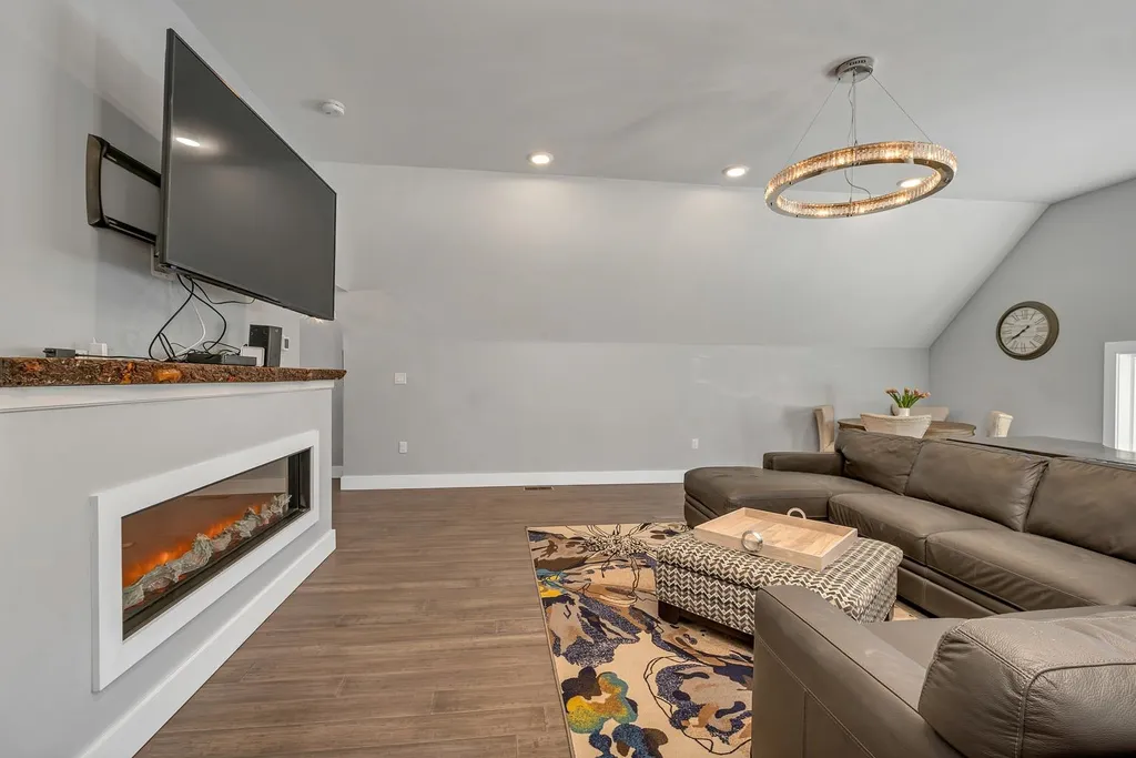 5 Fairway Drive Wolfeboro NH 03894