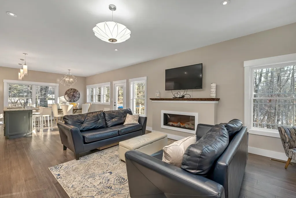 5 Fairway Drive Wolfeboro NH 03894