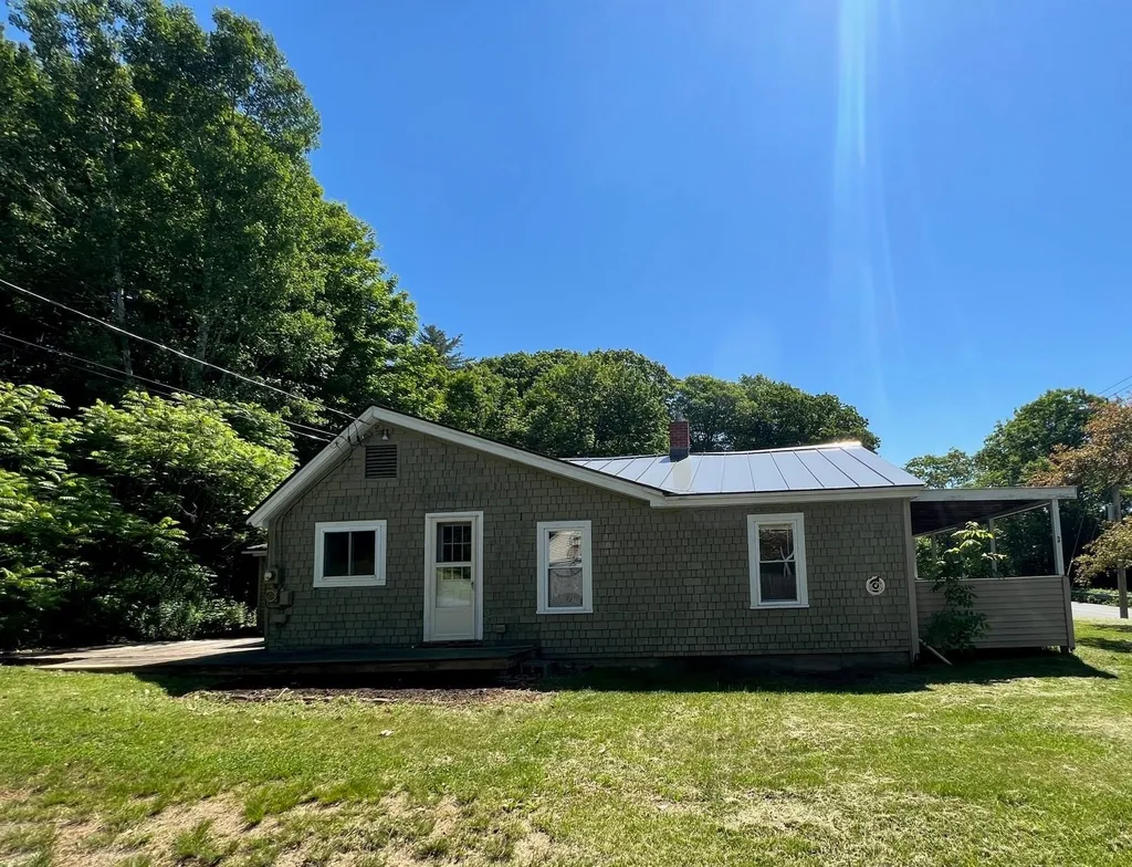 3 Colby Avenue Lebanon NH 03766
