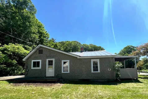 3 Colby Avenue Lebanon NH 03766