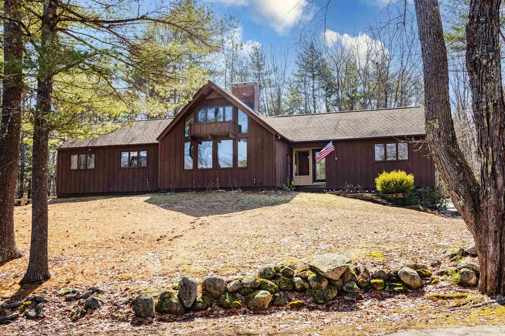 19 Aspen Drive Strafford NH 03884