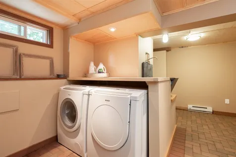 10 Locust Street South Hampton NH 03827