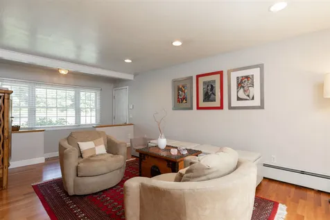 10 Locust Street South Hampton NH 03827