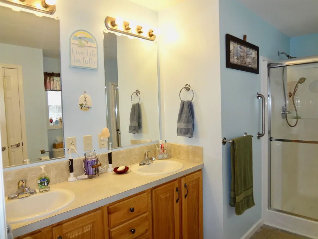 10 Eagle Nest Drive Franklin NH 03235