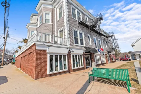25 N Main Street Wolfeboro NH 03894