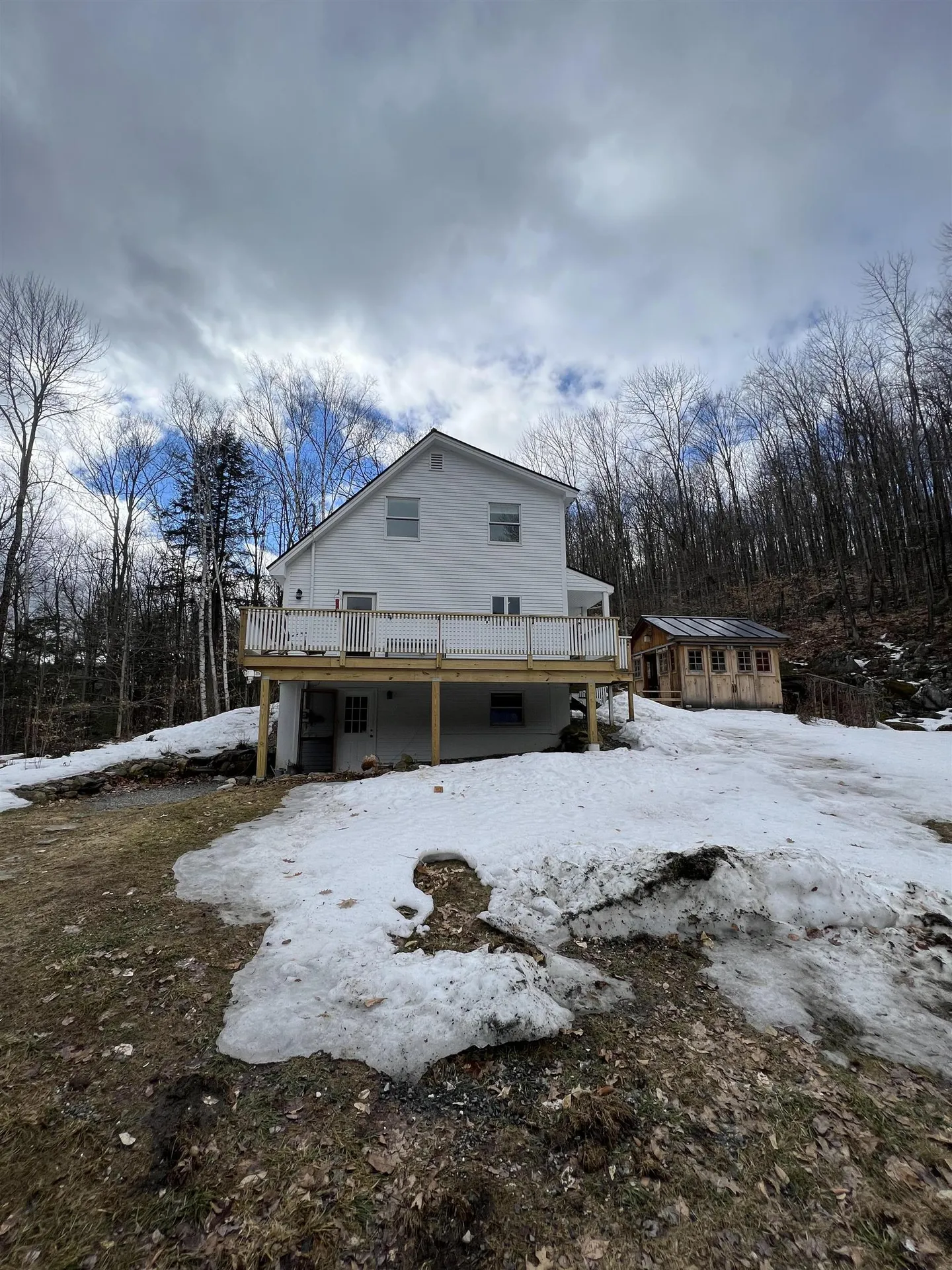 140 Algonquin Road Enfield NH 03748