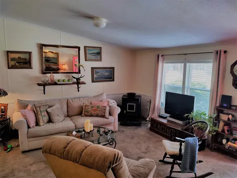 20 Black Bear Road Tamworth NH 03886