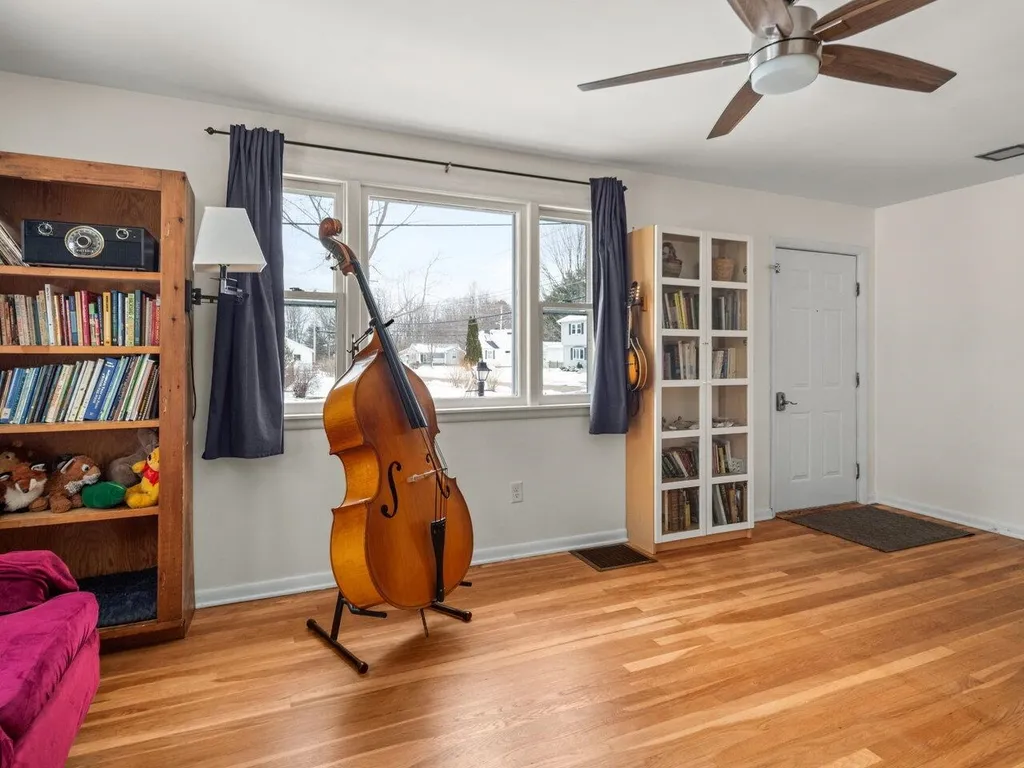 5 Hardy Avenue Burlington VT 05408