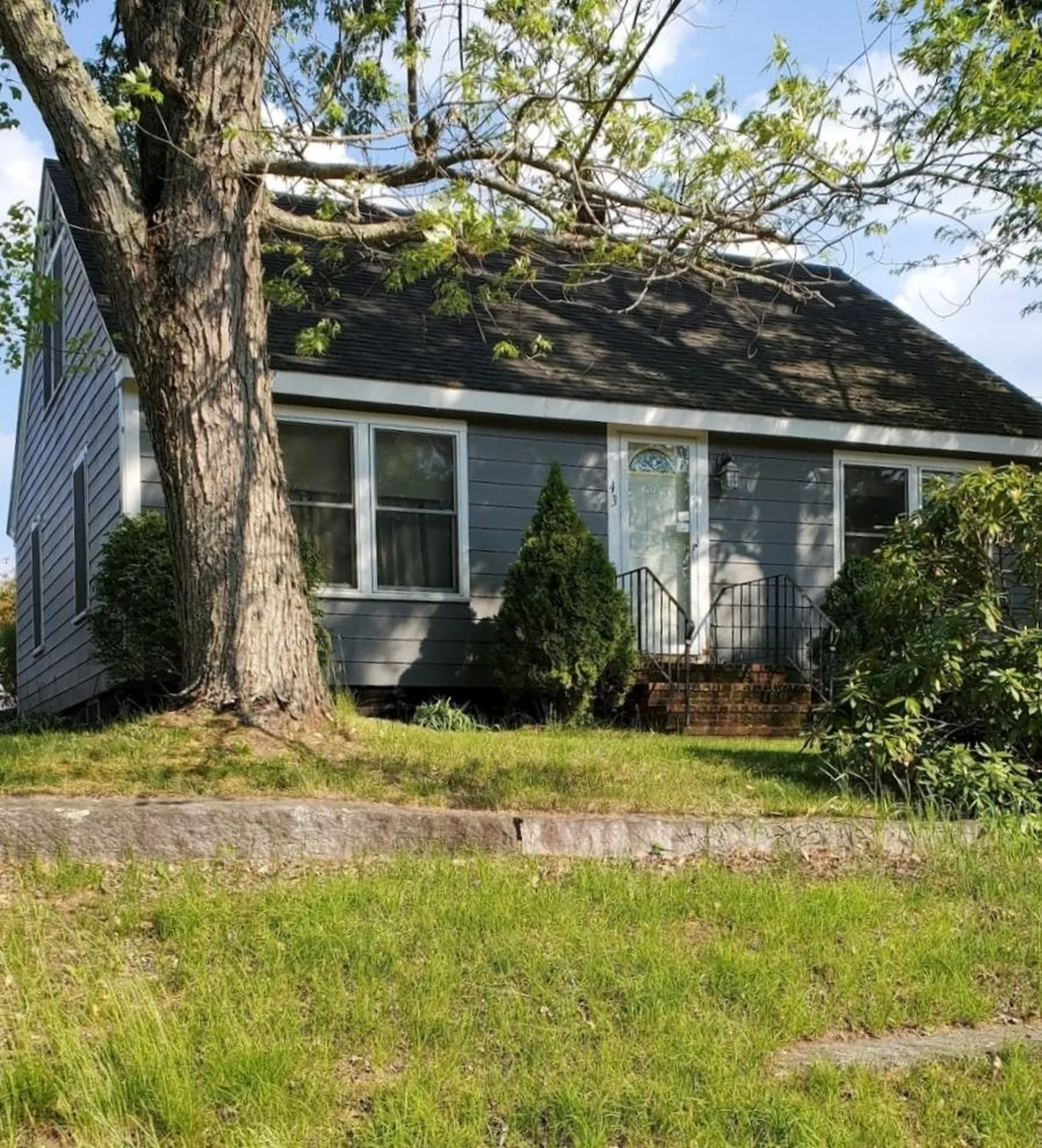 43 Adelaide Street Hudson NH 03051