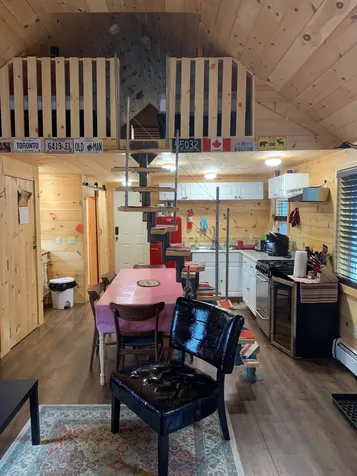 19 Mitchell Road Pittsburg NH 03592