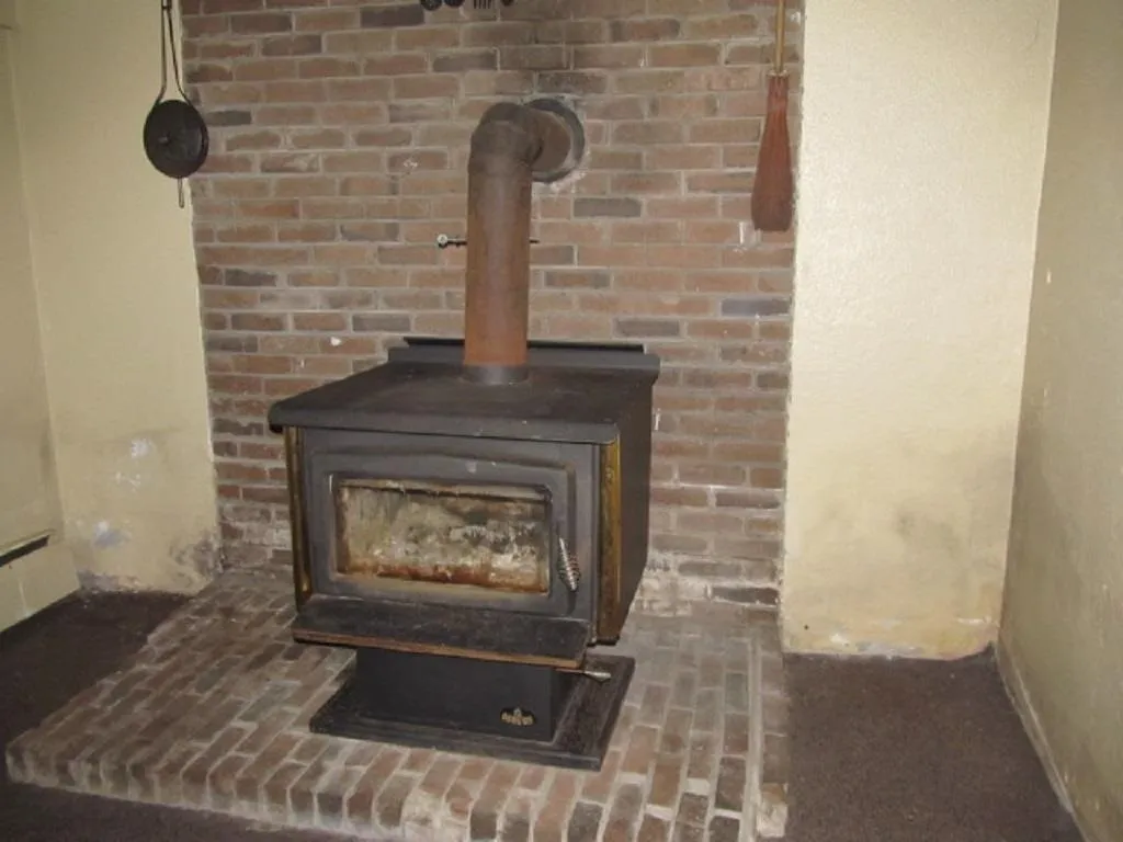 151 Hale Hill Road Swanzey NH 03446