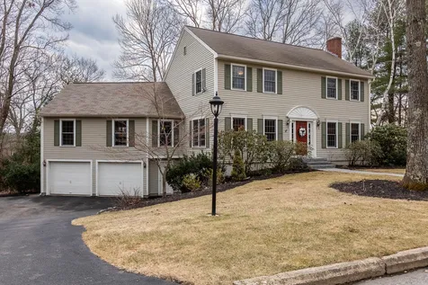 337 Whitford Street Manchester NH 03104