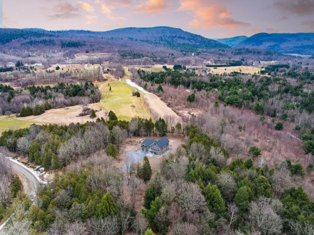 352 Birdie Drive Hinesburg VT 05461