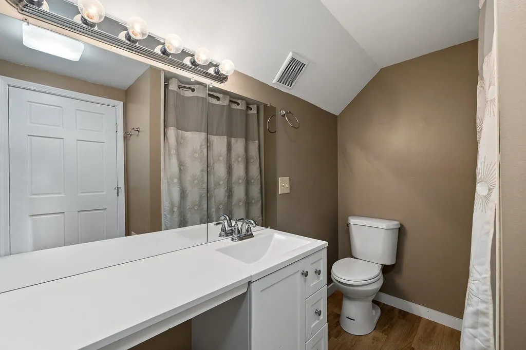 28 Hidden Lane Northfield NH 03276