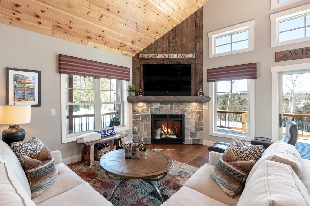 110 Glidden Road Gilford NH 03249