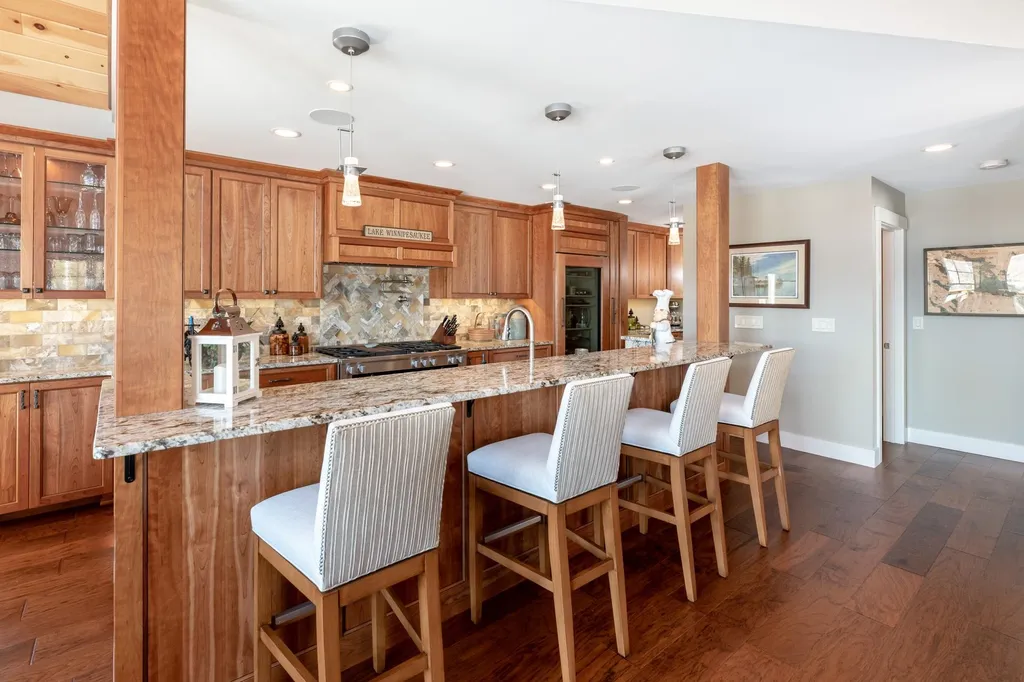 110 Glidden Road Gilford NH 03249