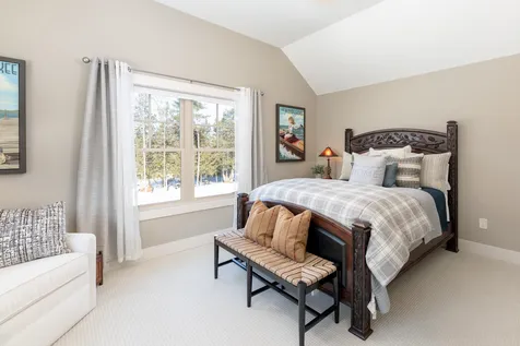 110 Glidden Road Gilford NH 03249