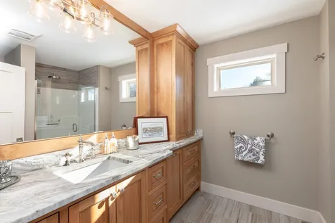 110 Glidden Road Gilford NH 03249