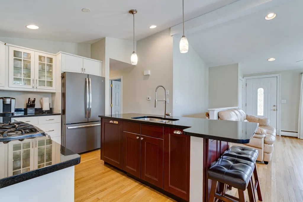 18 Birch Drive Dover NH 03820