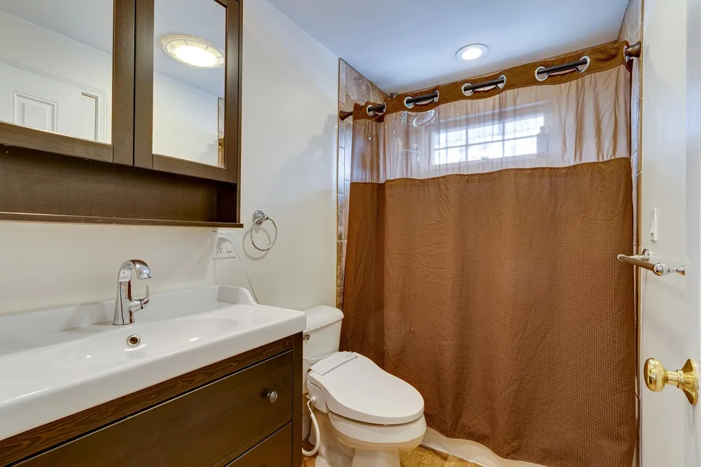 18 Birch Drive Dover NH 03820