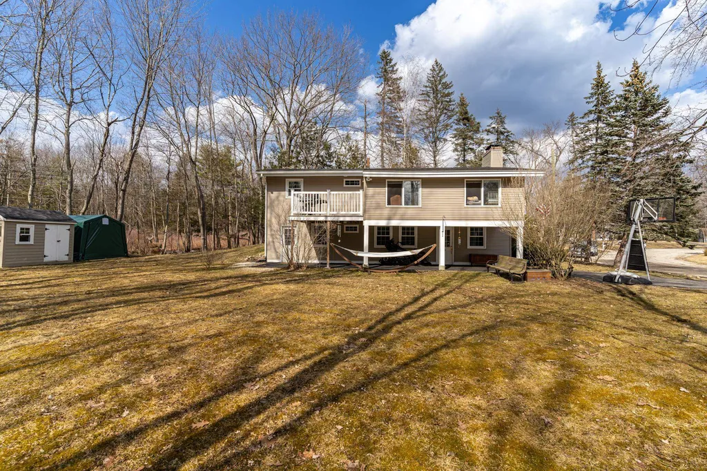 18 Birch Drive Dover NH 03820