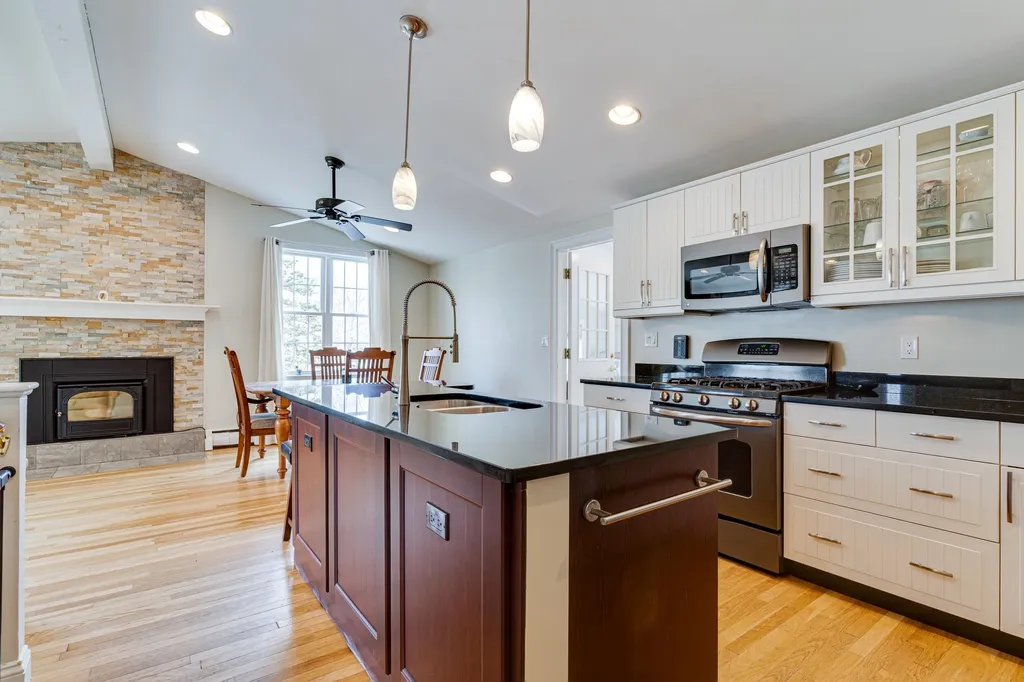 18 Birch Drive Dover NH 03820