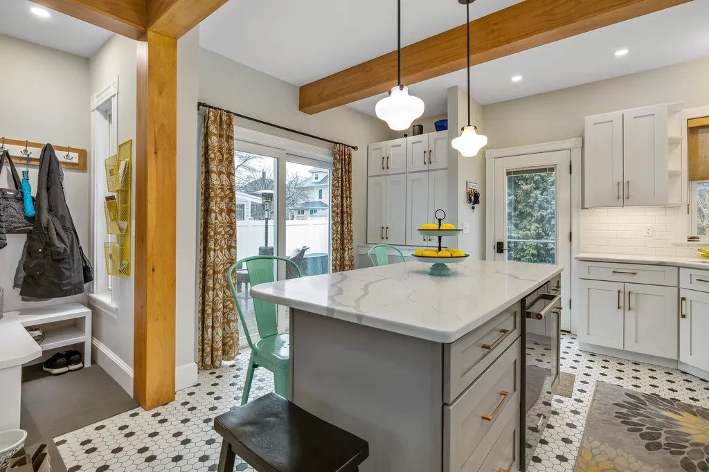 141 Sagamore Avenue Portsmouth NH 03801