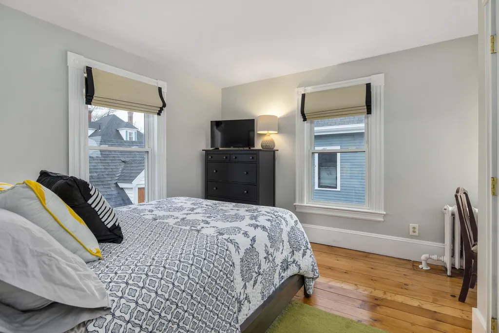 141 Sagamore Avenue Portsmouth NH 03801