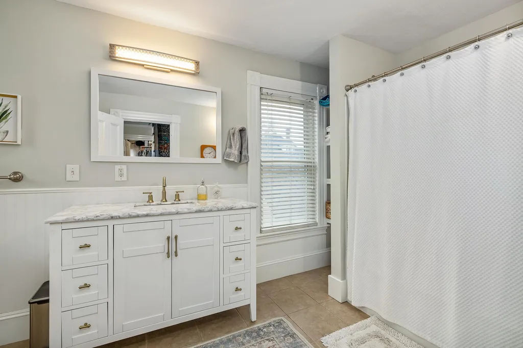 141 Sagamore Avenue Portsmouth NH 03801