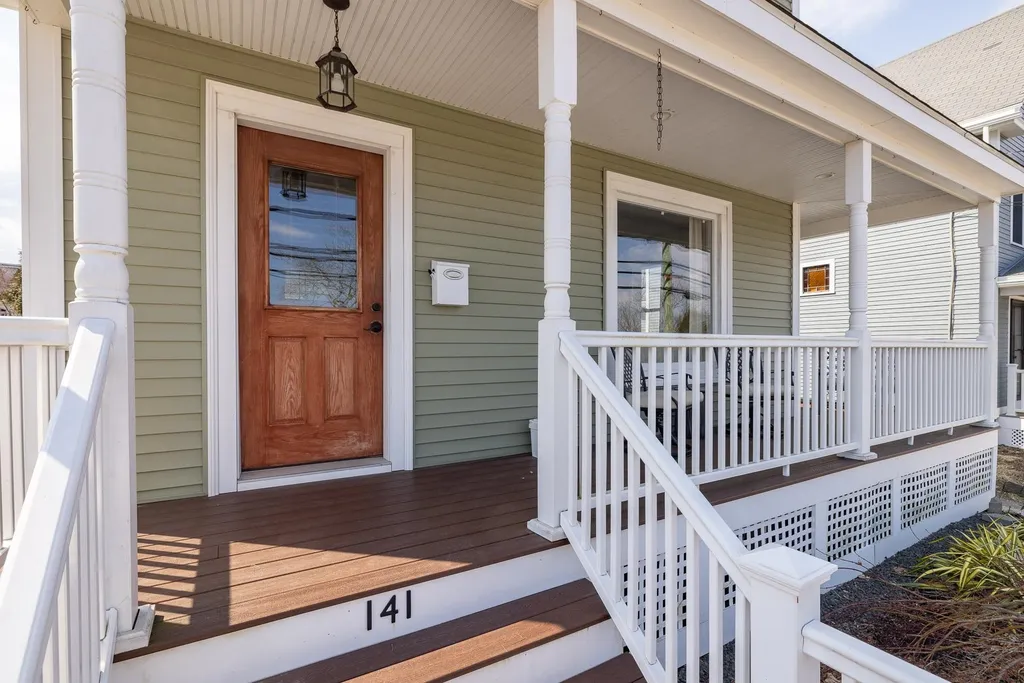 141 Sagamore Avenue Portsmouth NH 03801