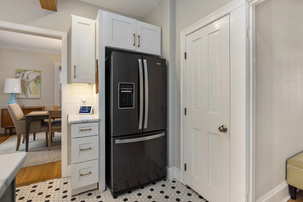 141 Sagamore Avenue Portsmouth NH 03801