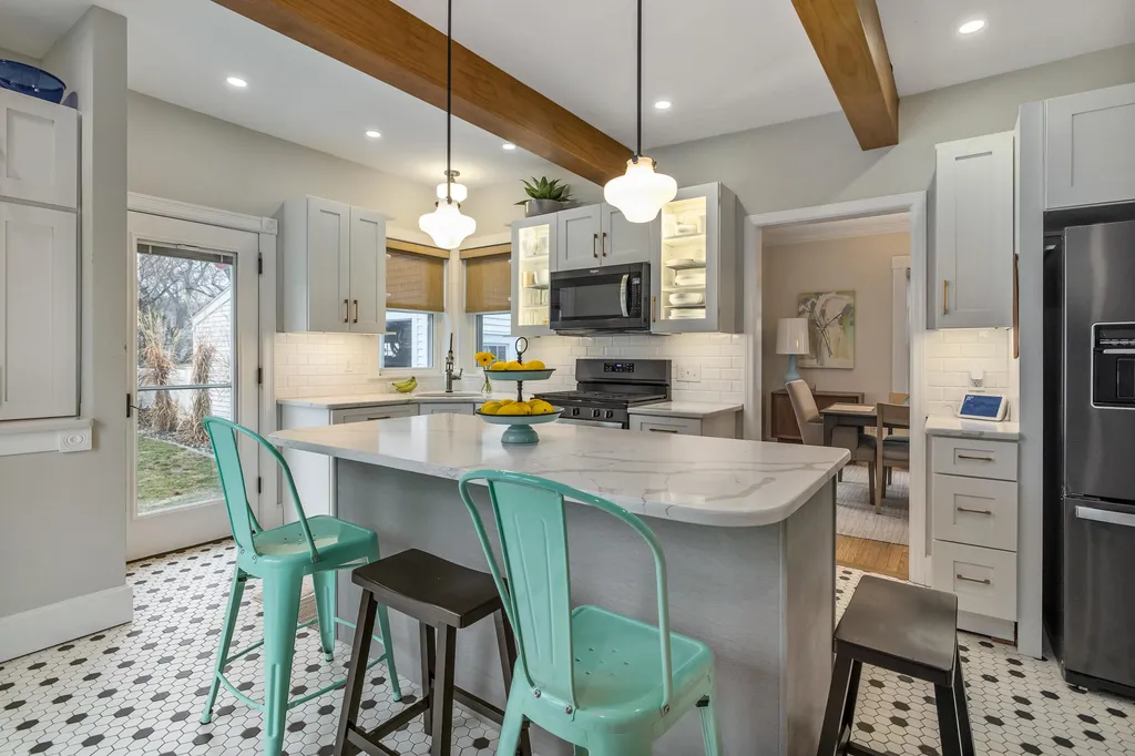 141 Sagamore Avenue Portsmouth NH 03801