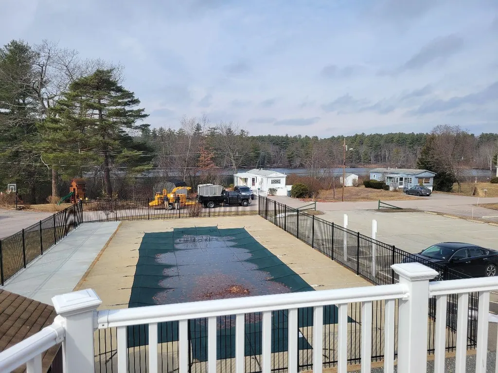 9 Mapleshade Drive Nashua NH 03062
