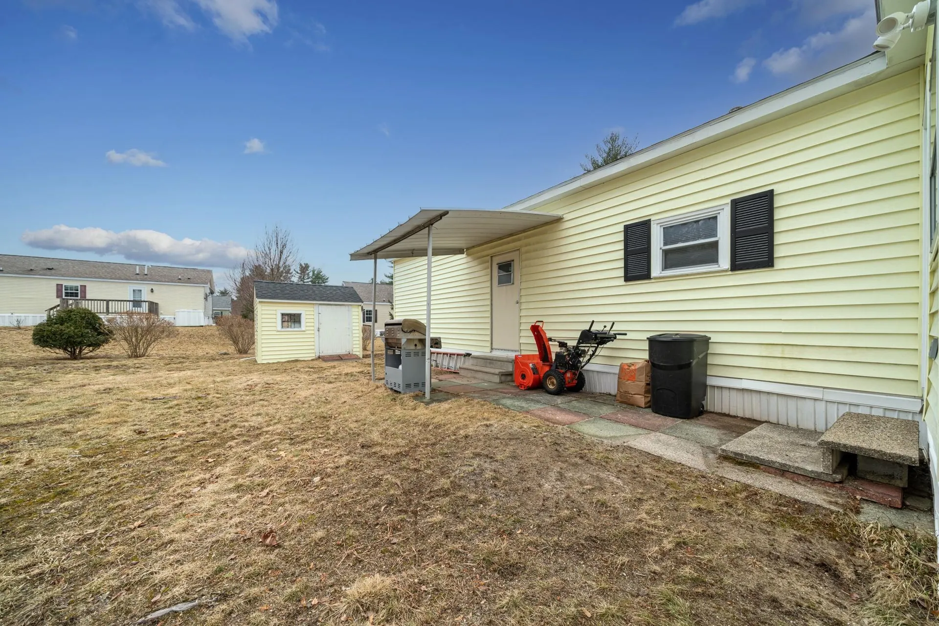 9 Mapleshade Drive Nashua NH 03062