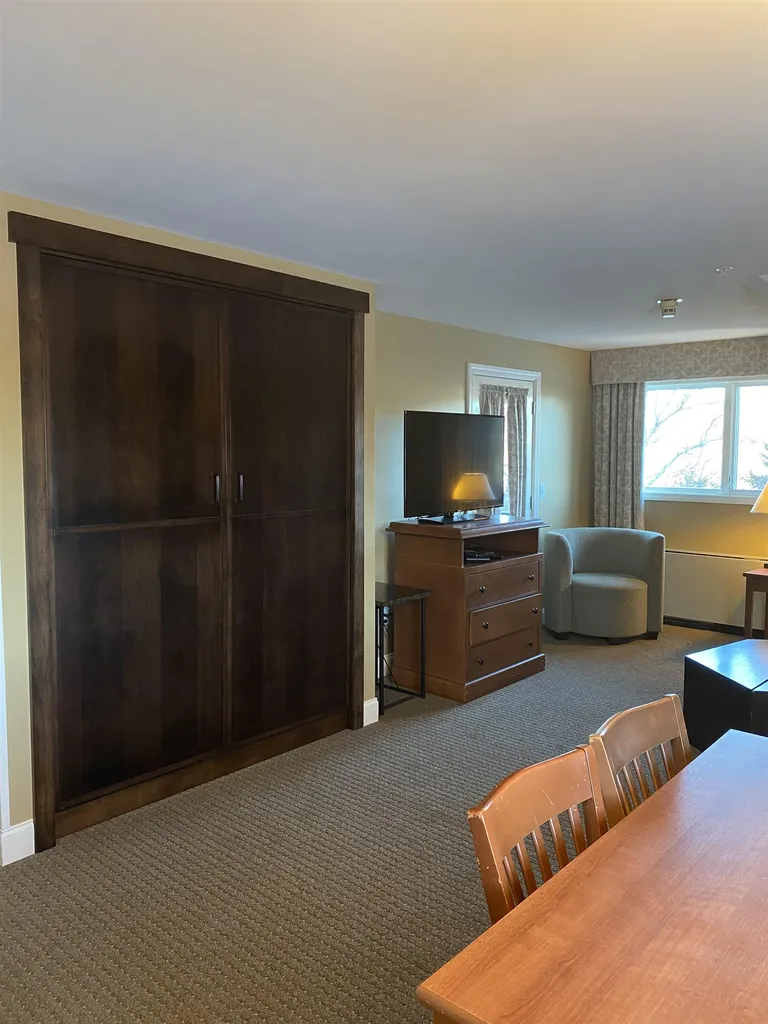 302 Qtr.1, 89 Grand Summit Way Dover VT 05356