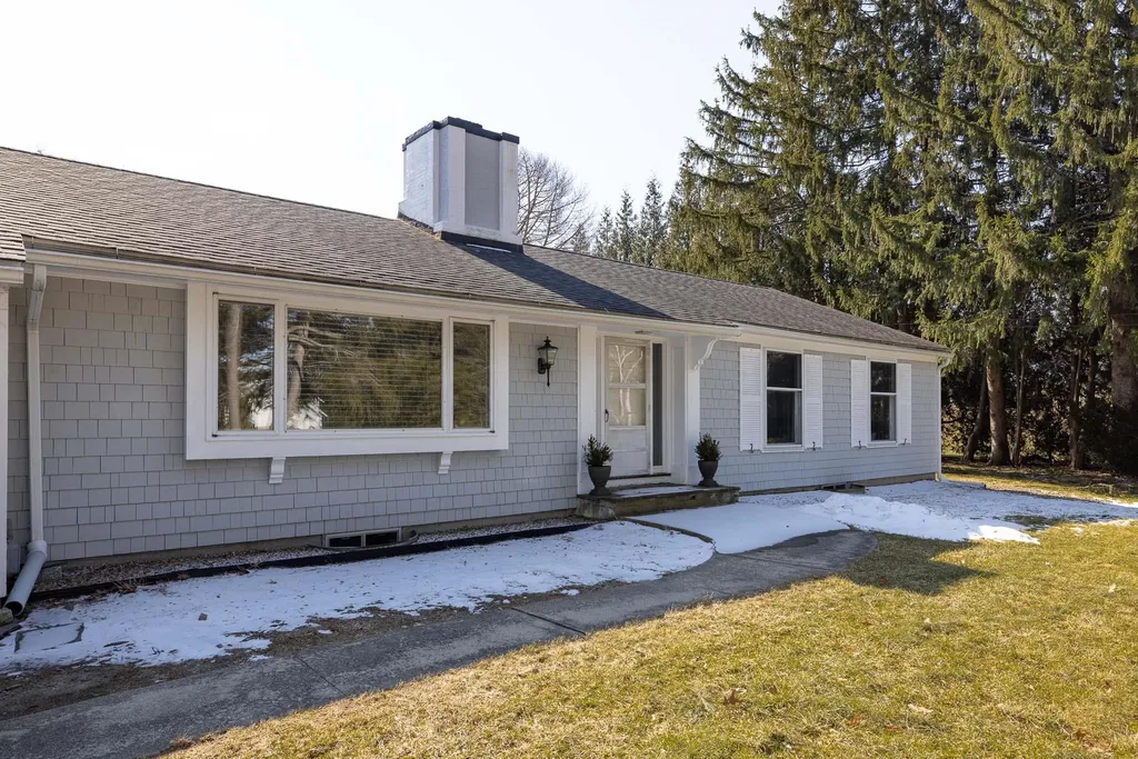 40 Harborview Drive Rye NH 03870