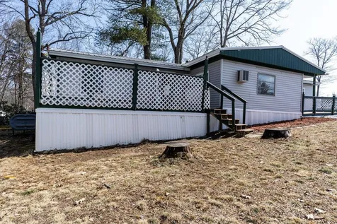 108 Sherwood Glen Somersworth NH 03878