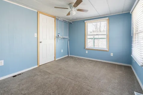 108 Sherwood Glen Somersworth NH 03878