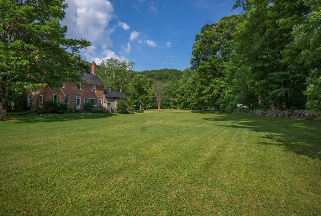 3378 Houghtonville Road Grafton VT 05146
