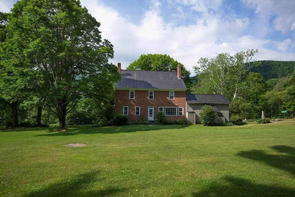 3378 Houghtonville Road Grafton VT 05146